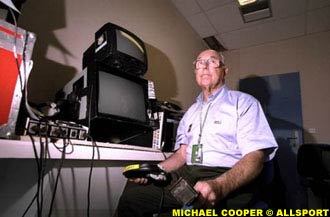 Murray Walker at work, French GP 1999