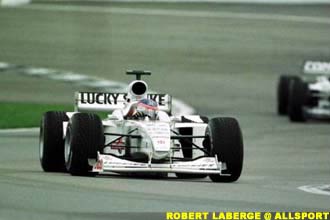 Jacques Villeneuve charged hard to finish fourth