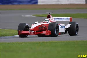 McNish testing the Toyota at Silverstone