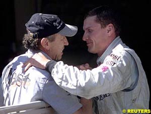 David Coulthard and McLaren team co-ordinator Jo Ramirez