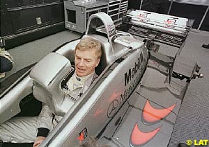 Max Mosley choosing the backseat