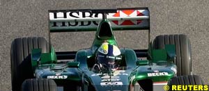 Simpler rear wing for 2001