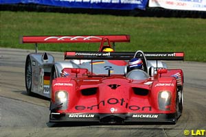 Jan Magnussen in the winning Panoz at Mid-Ohio