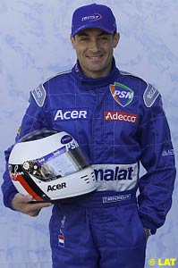 A smiling Jean Alesi, finally