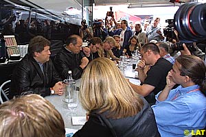 Norbert Haug and Ron Dennis at the traditional media briefing