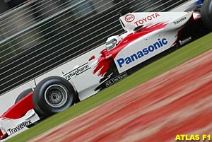 Allan McNish in the TF102 in action at Melbourne