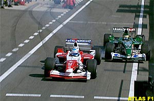 Mika Salo and Pedro de la Rosa