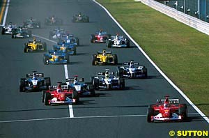 Schumacher leads at the start