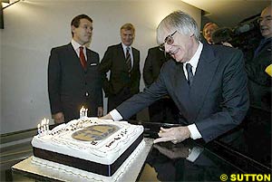 Ecclestone celebrates his birthday before the meeting