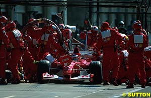 Barrichello pits