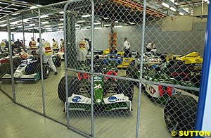 The cars remained in parc ferme after qualifying