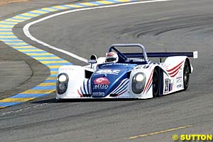 The LMP675 class winning Reynard 2KQ-LM Volkswagen of Jean-Luc Maury-Laribiere, Christophe Pillon and Didier Andre