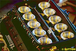 Renault's V10 engine