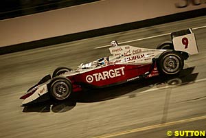 Scott Dixon on his way to victory