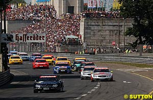 Jean Alesi leads at the start of the race after clearly jumping the start