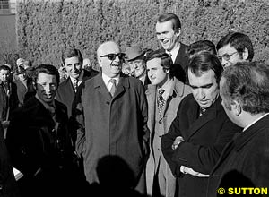 Ferrari with drivers and journalists, 1970