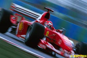 Schumacher extended his lead despite Williams's dominance