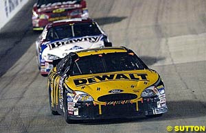 Matt Kenseth moved closer to the title with a top five finish