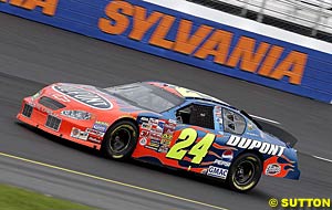 Jeff Gordon, on target for second place, ended the race in nineteenth