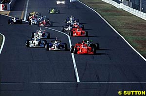 The start of last year's final round at Suzuka