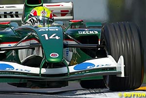 The Jaguar R4 have shone with Webber at the wheel