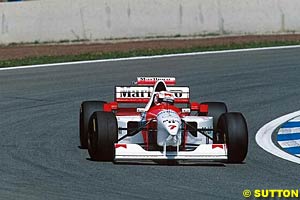 Mansell drives for the last time in F1, Spain 1995