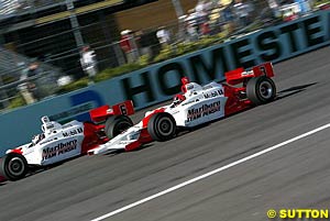 The two Penske teammates battled in the closing laps