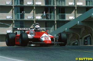 Andrea de Cesaris in Long Beach, 1982