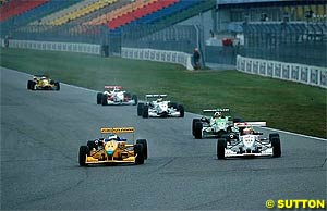 Bjorn leads the 2001 F3 race in Hockenheim