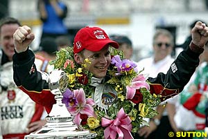 Winner Dan Wheldon