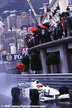 Barrichello drives to success for Stewart