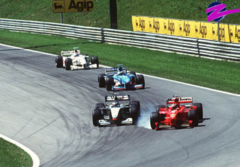 1998 Austrian GP - Hakkinen fends off Schumacher