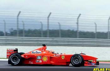 Long wheelbase F1 car