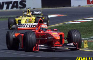 Irvine leads from Frentzen in Melbourne