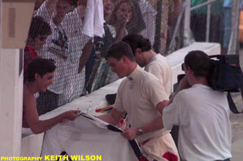 Ralf Schumacher handing signitures