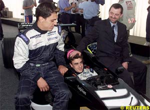 Tarso Marques, Fernando Alonso and Paul Stoddart, today