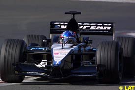 Fernando Alonso in action