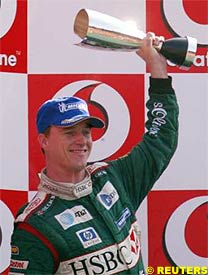 Lauda Praises Irvine after 'Perfect' Drive