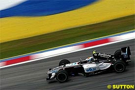 Leinders Positive after GP Debut